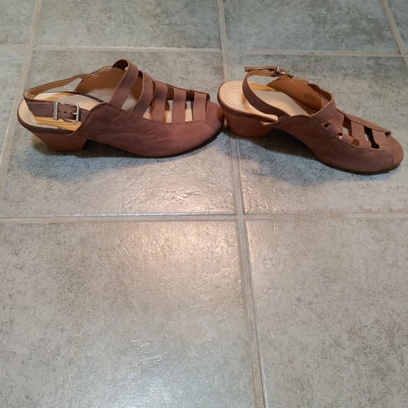 Nurture Bethel Comfort Sling Back Caged Heel NWOT - Picture 3 of 11